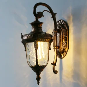 LOYALHEARTD Outdoor Wall Light